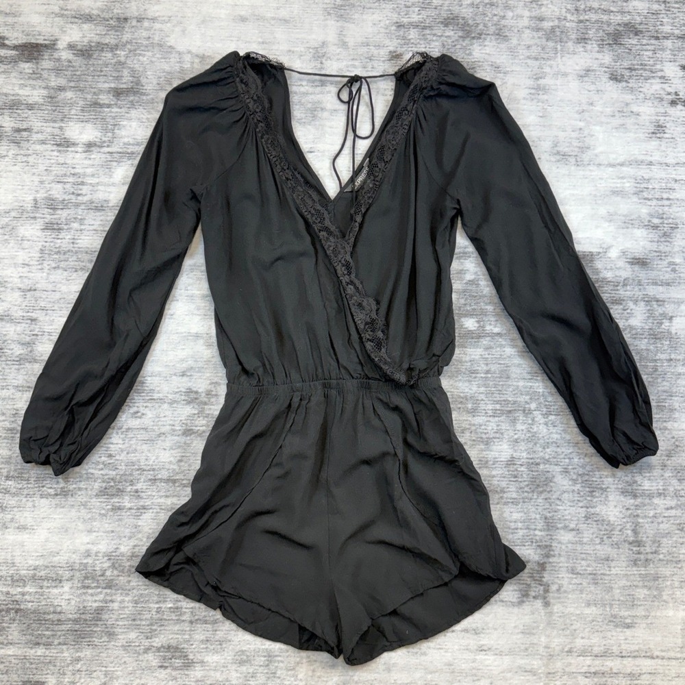 Express Womens Black Long Sleeve‎ Lace Trim V-Neck Romper XS Tie Back Blouson